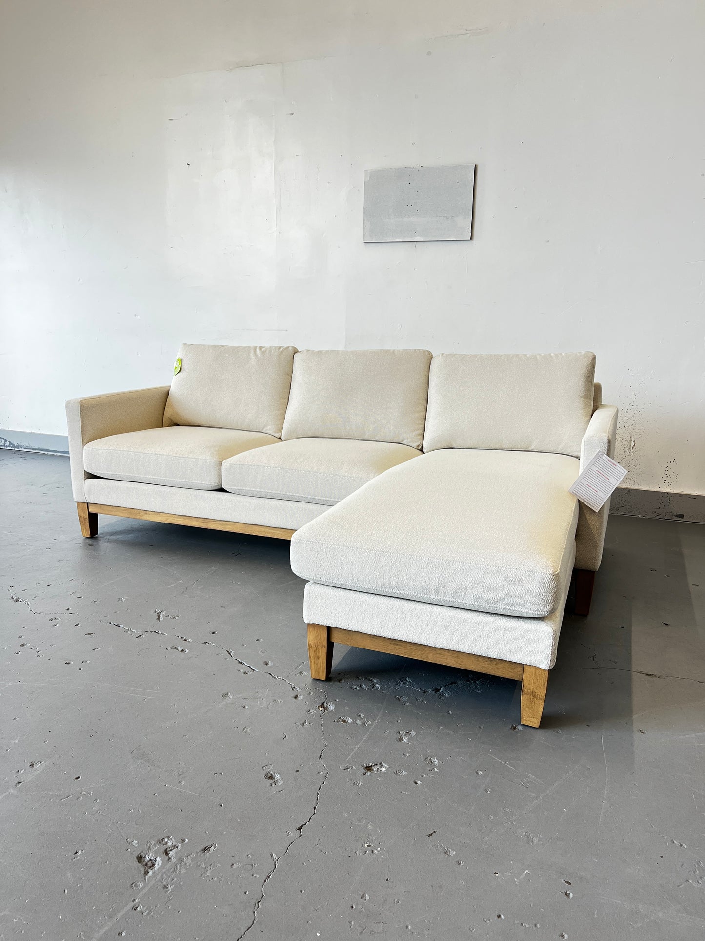 Oatmeal Sectional & Reversible Chaise