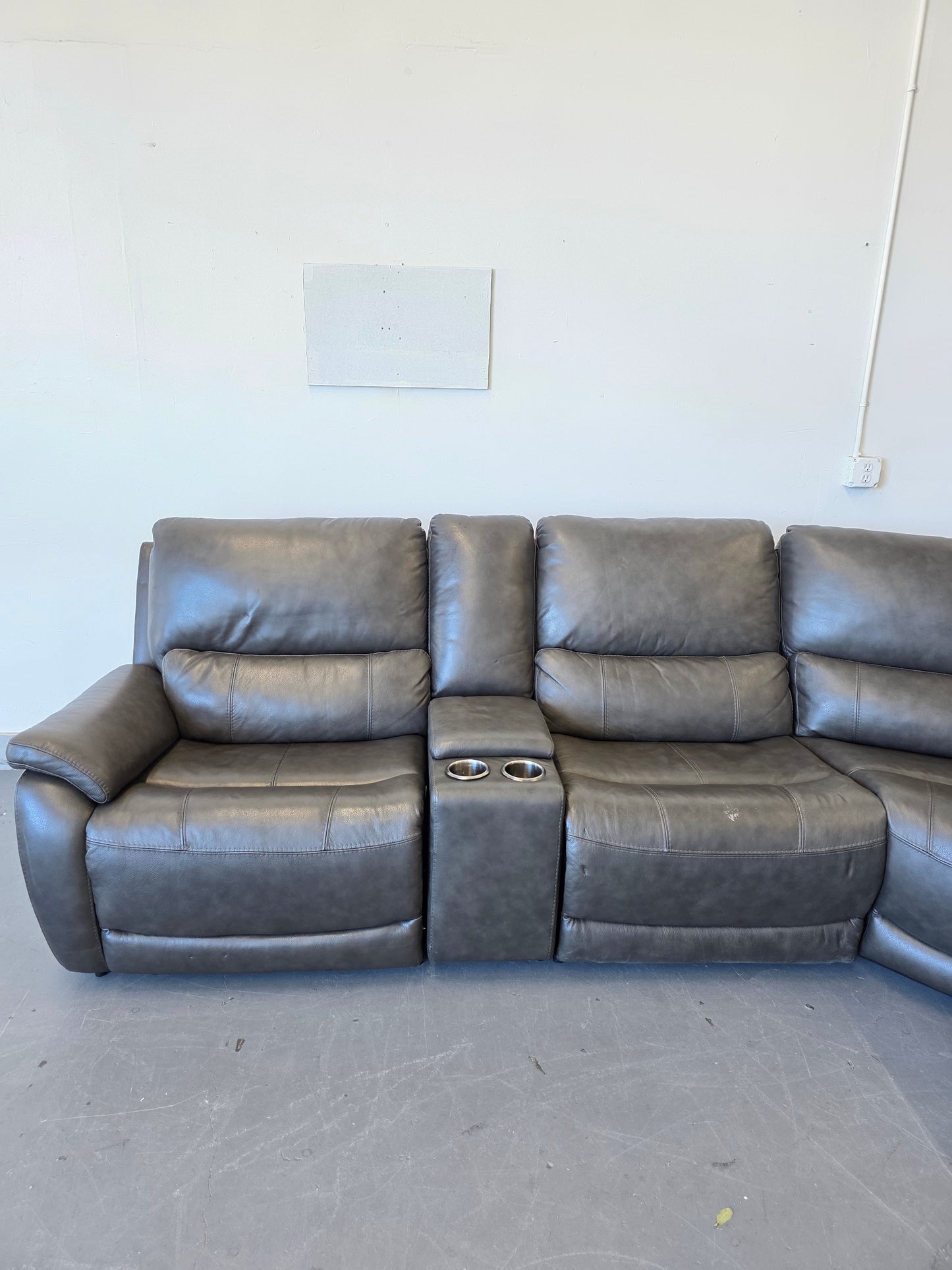 Lauretta 6-piece Leather Power Reclining Sectional with Power Headrests