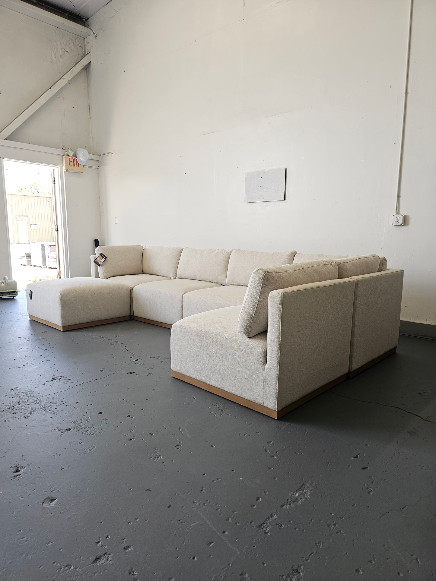 Henredon Murphy Oatmeal Modular Sofa