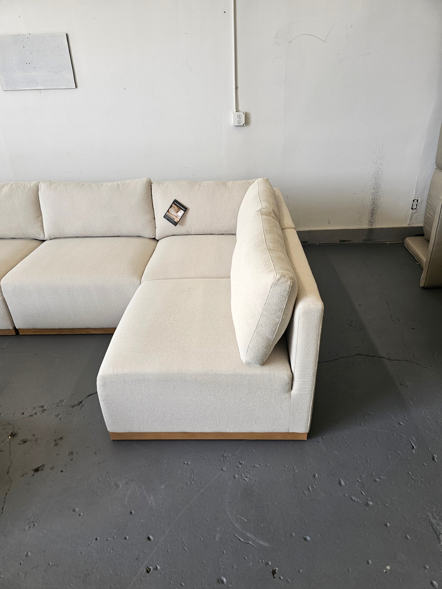 Henredon Murphy Oatmeal Modular Sofa