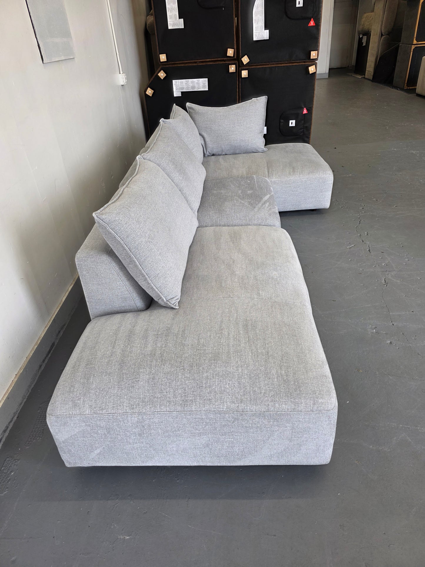 Macon 3-piece Fabric Modular Sectional