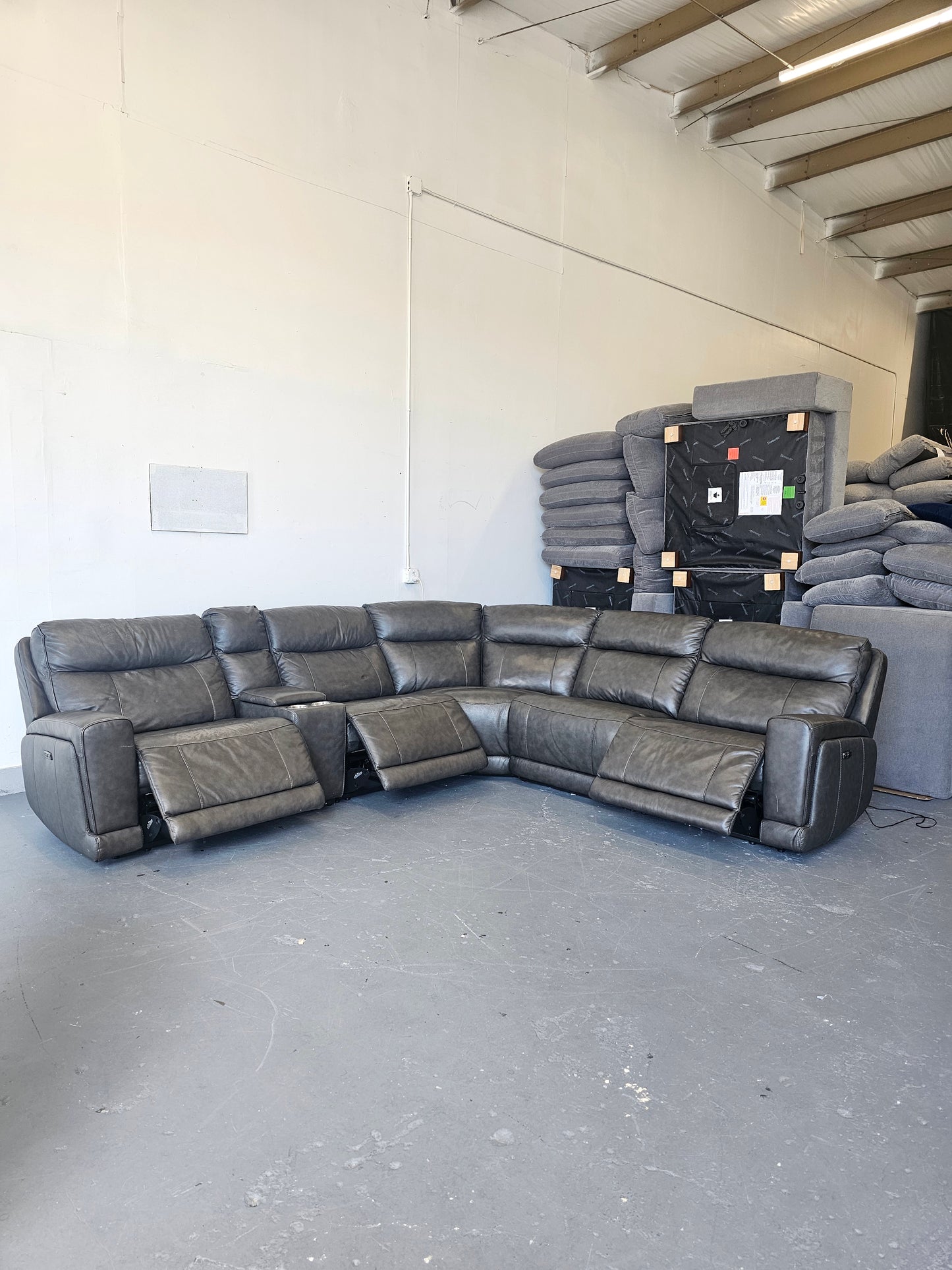 USED Lauretta 6-piece Leather Power Reclining Sectional with Power Headrests