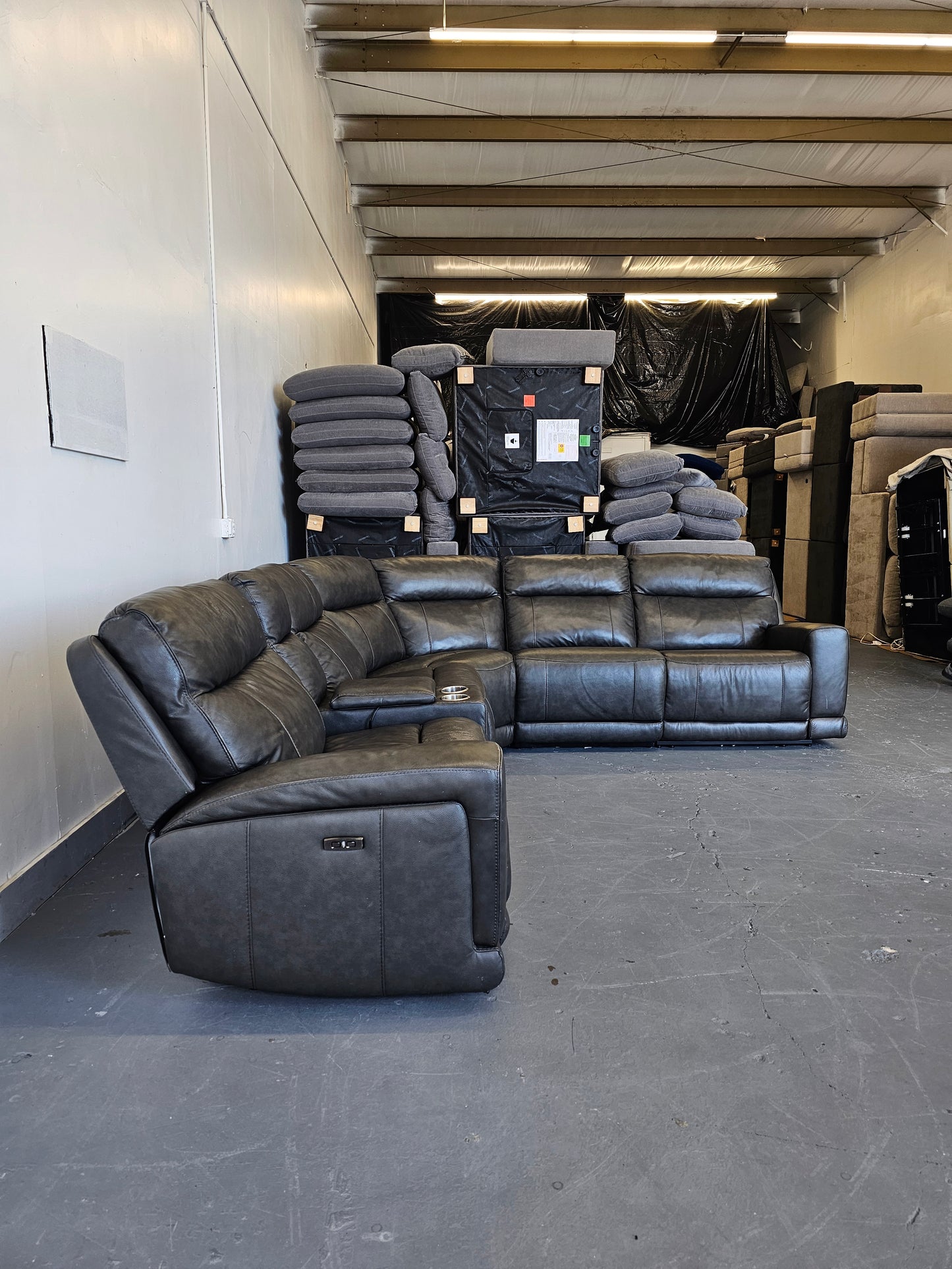USED Lauretta 6-piece Leather Power Reclining Sectional with Power Headrests
