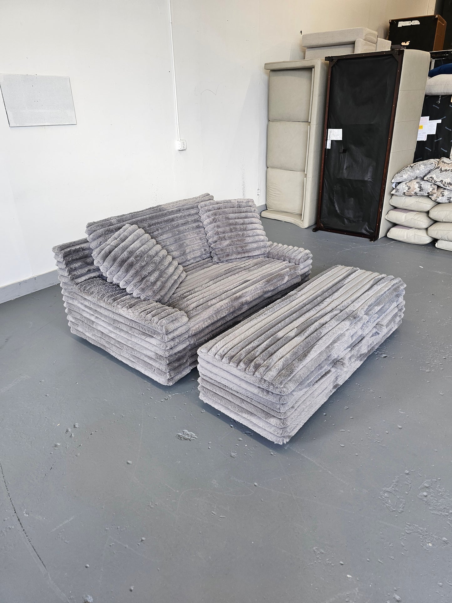 Thomasville Wills Fabric Oversize Chair and Storage Ottoman