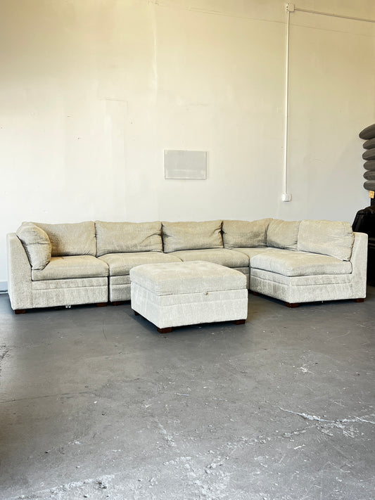 Modular Set and Ottoman
