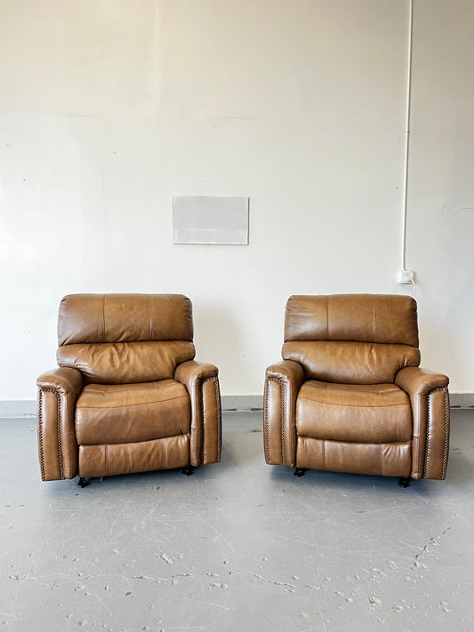 Power Rocker reclining chair with power headrest