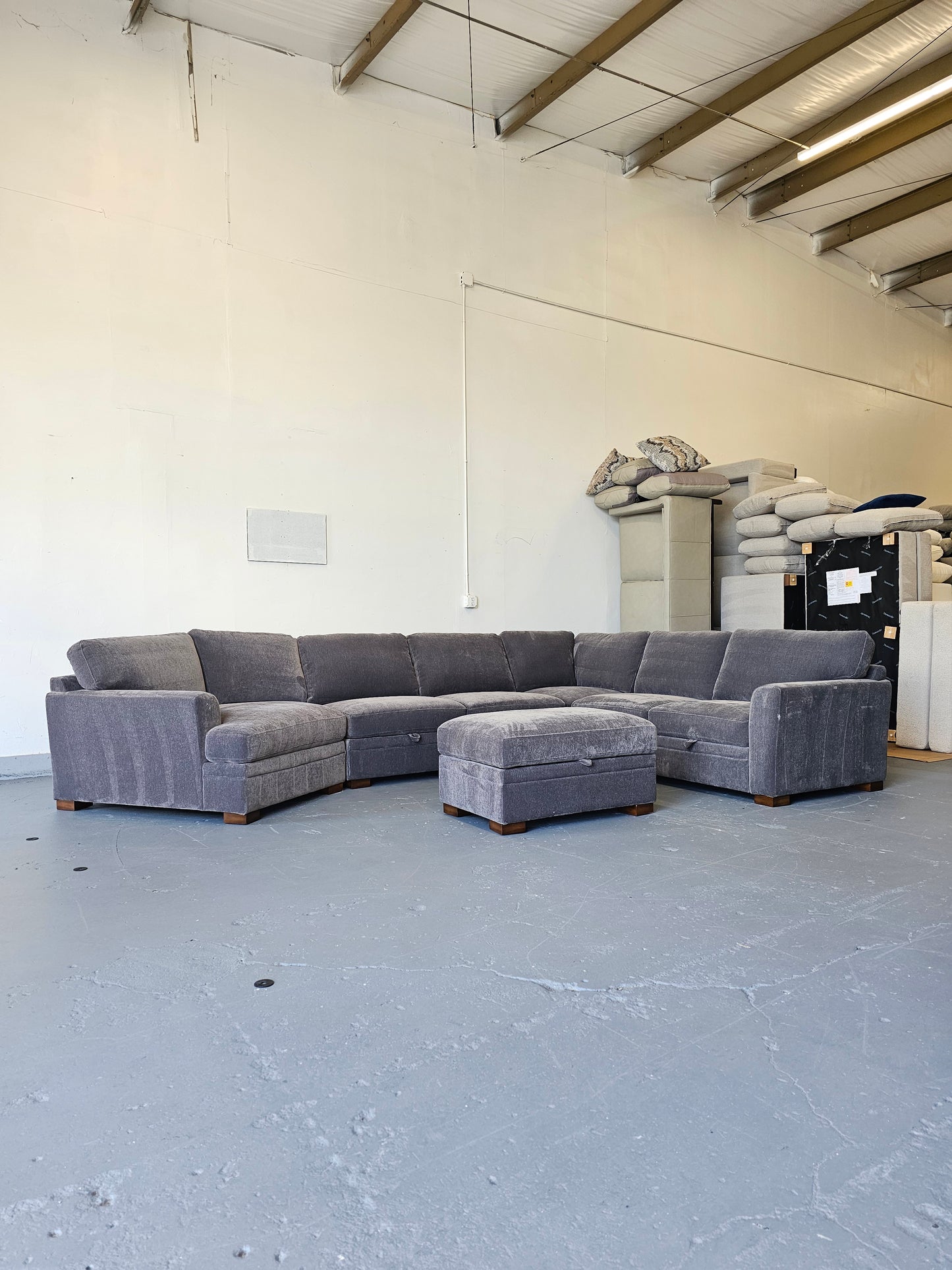 Sectional Sofa With Storage