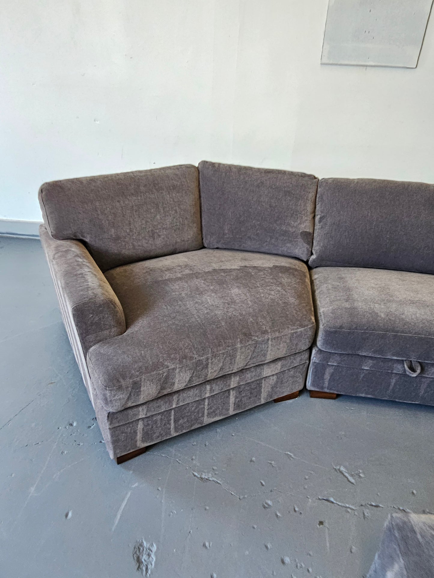 Sectional Sofa With Storage